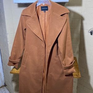 US 4 Brown Coat